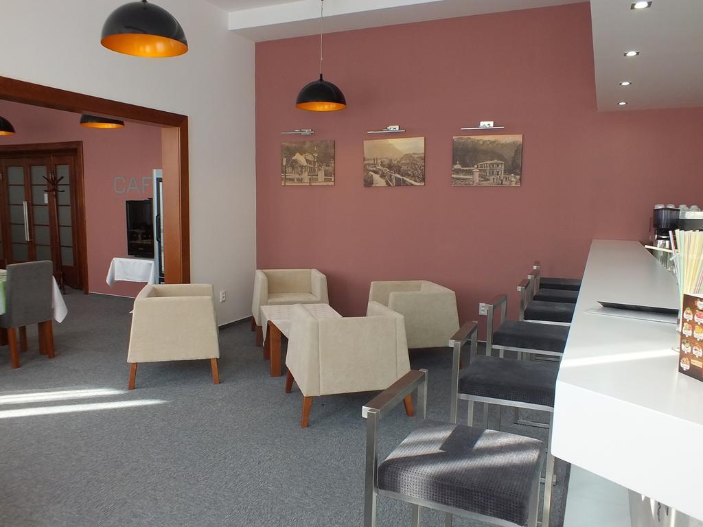 Hotel Skalka ราเอตสเก เตปลิตเซ ภายนอก รูปภาพ